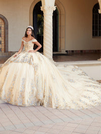 House of Wu Style 26058 - Champagne/Gold