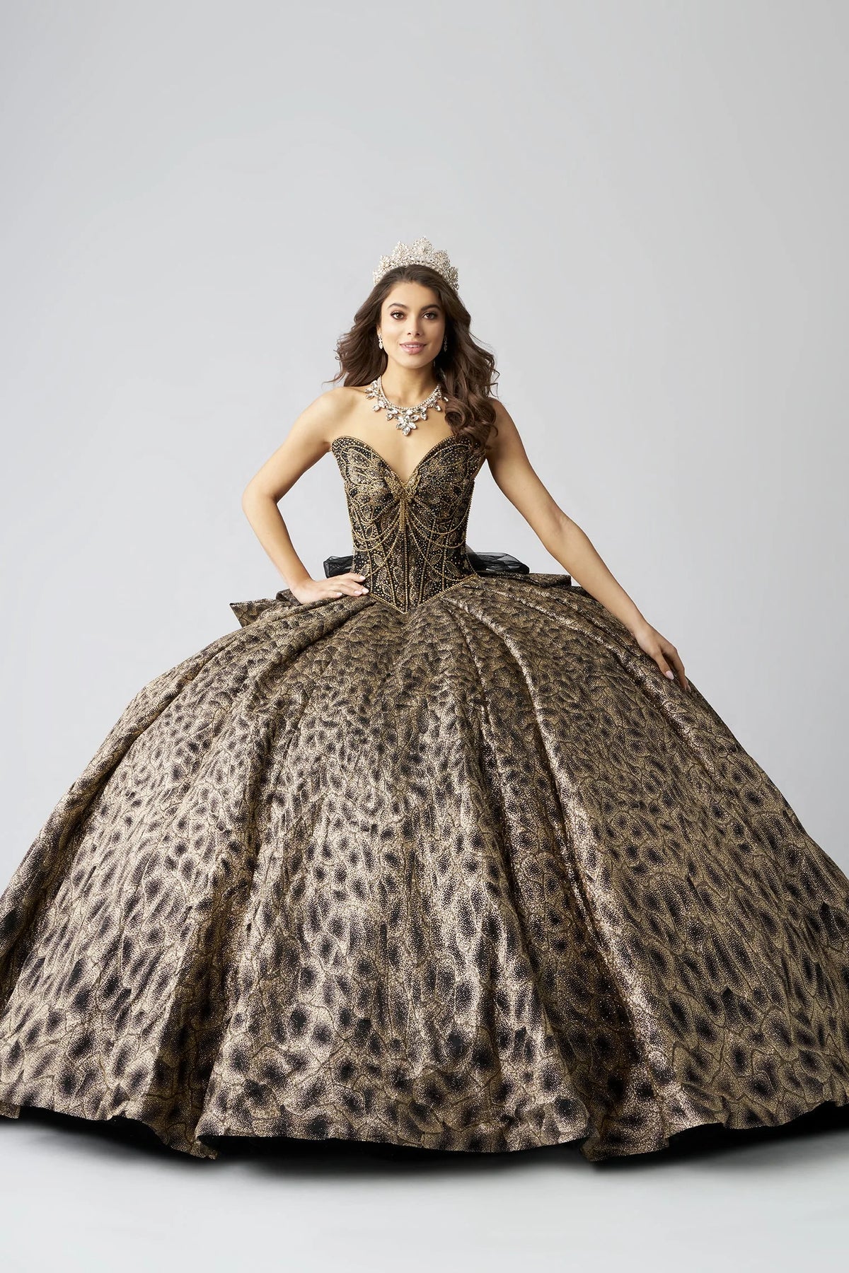 AmaBella Style Q1060 - Blackgold