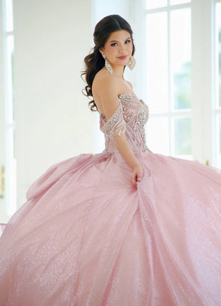 AmaBella Style Q1062