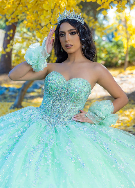 House of Wu Style 26094 - Spring Green