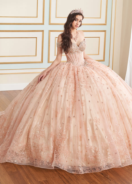 Allover lace quinceañera ball gown w/ sweetheart neckline