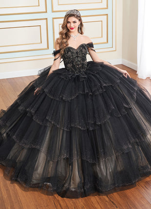 Sparkling ball gown w/ 5 layers of glitter tulle & a sweetheart neck