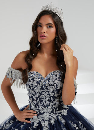 House of Wu Style 26056 - Navy/Silver