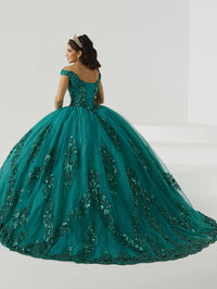 House of Wu Style 26002 - Dark Emerald Green
