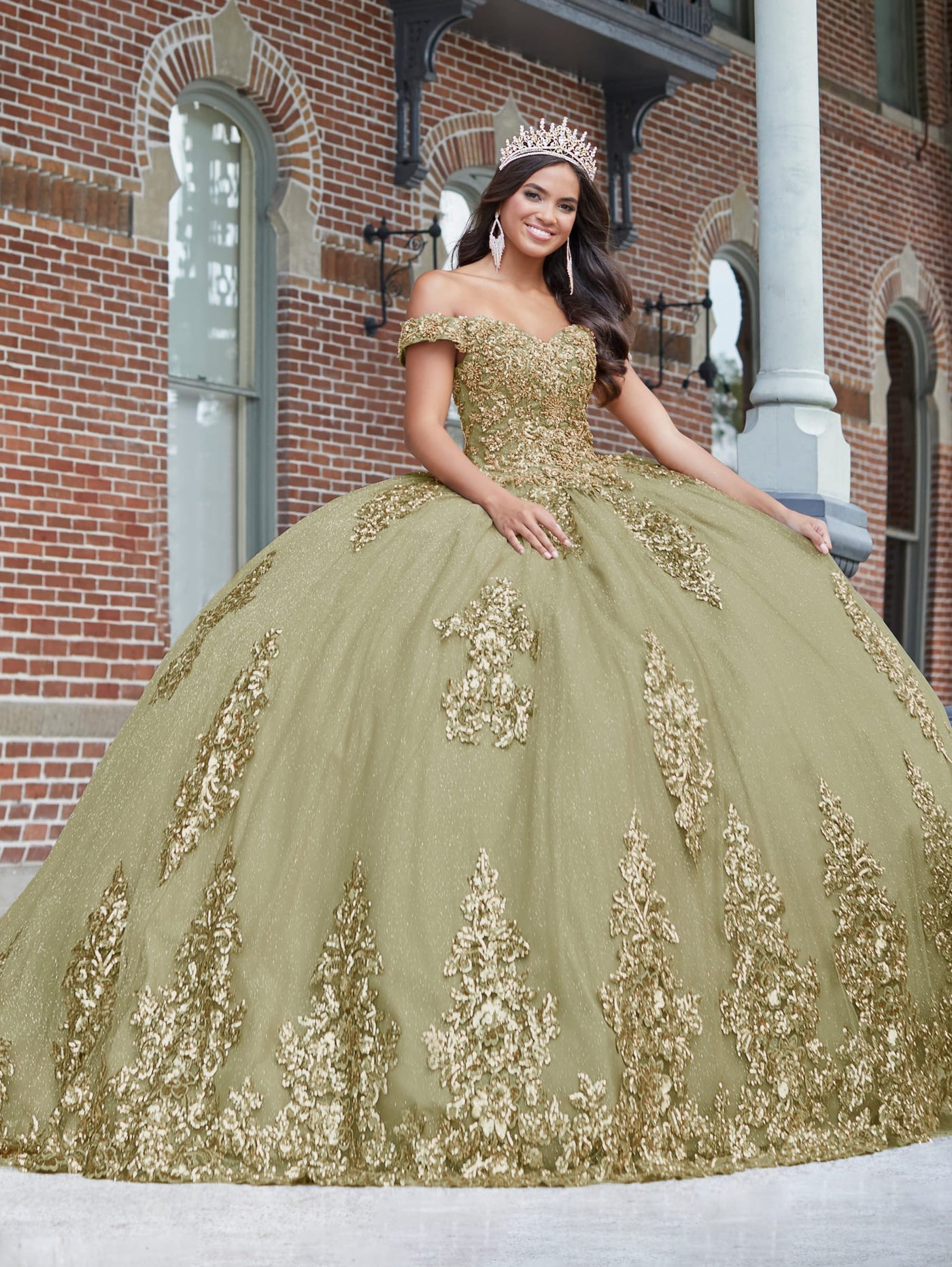 House of Wu Style 26042 - Champagne