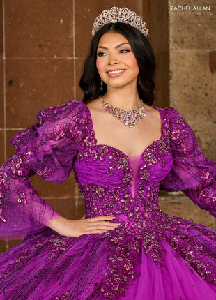 RQ1135 Carmina by Rachel Allan