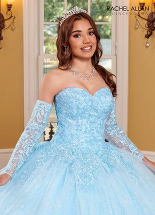 RQ1116 Carmina by Rachel Allan
