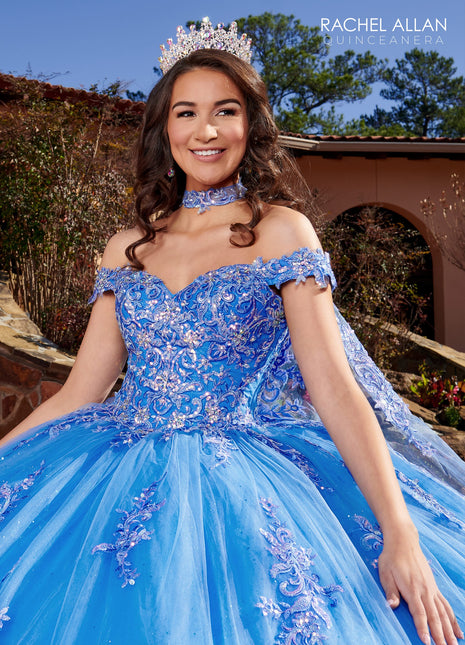 RQ1121 Carmina by Rachel Allan