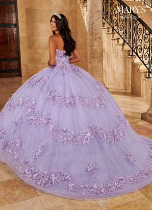 MQ2145 La Reina by Rachel Allan