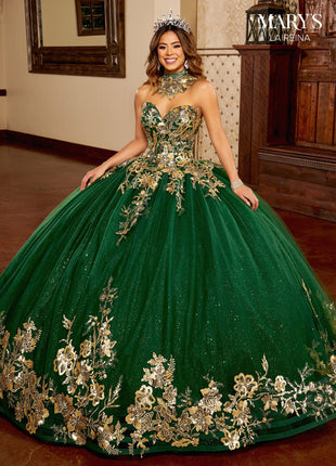 MQ2158 La Reina by Rachel Allan
