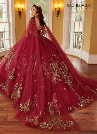 RQ2164 La Reina by Rachel Allan