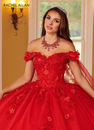 RQ2160 La Reina by Rachel Allan