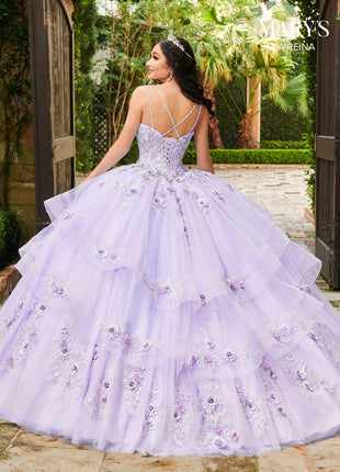 MQ2124 La Reina by Rachel Allan