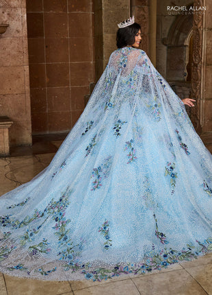 RQ2185 La Reina by Rachel Allan