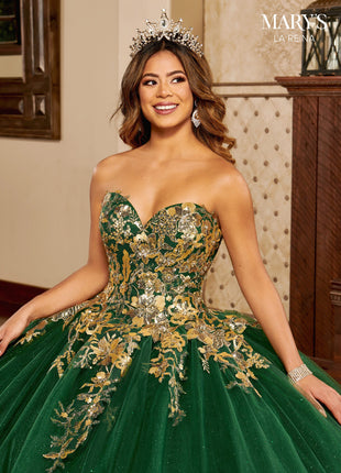 MQ2158 La Reina by Rachel Allan