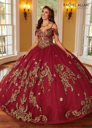 RQ2164 La Reina by Rachel Allan