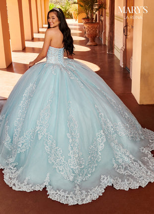 MQ2156 La Reina by Rachel Allan
