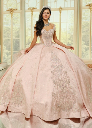 Regal brocade quinceañera dress w/ lace appliqué