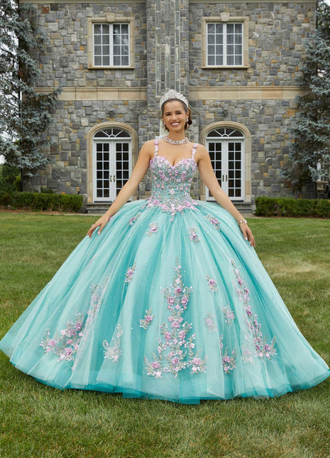 60176 Morilee Valencia by Madeline Gardner